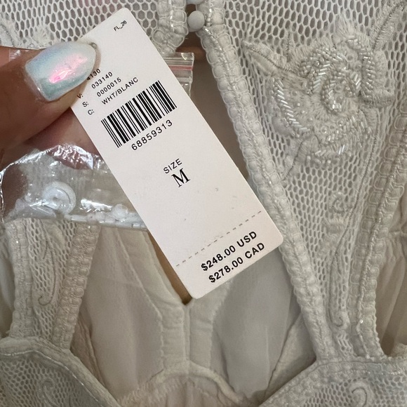 Anthropoligie x Not So Serious by Pallavi Mohan Deep-V Mini Dress Size Medium - Picture 8 of 11